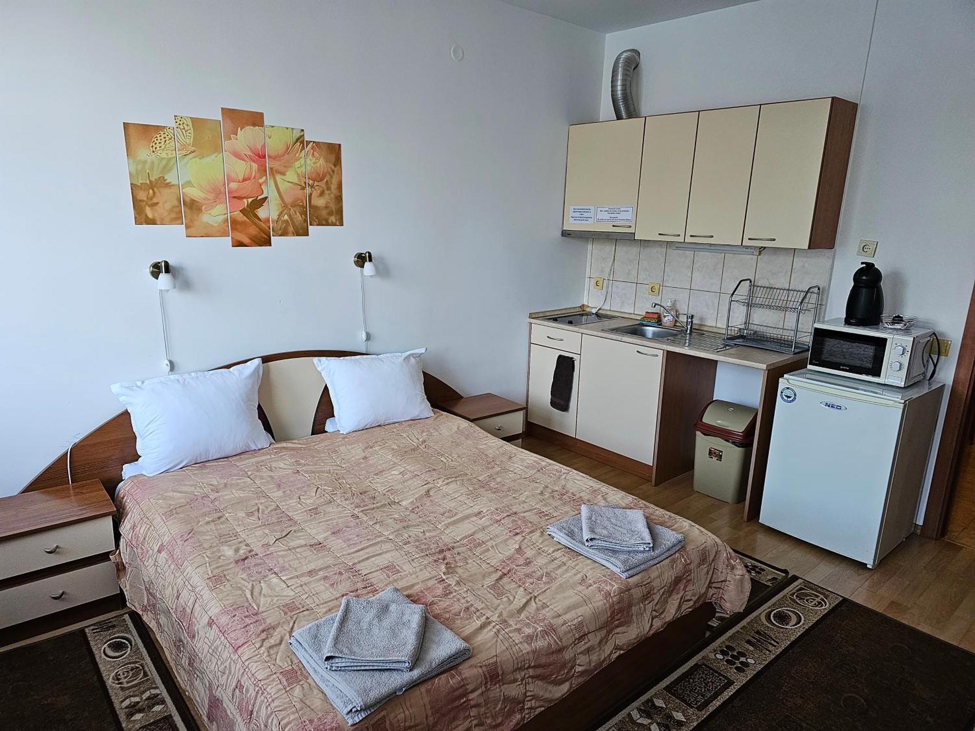 Apartment In Flora *